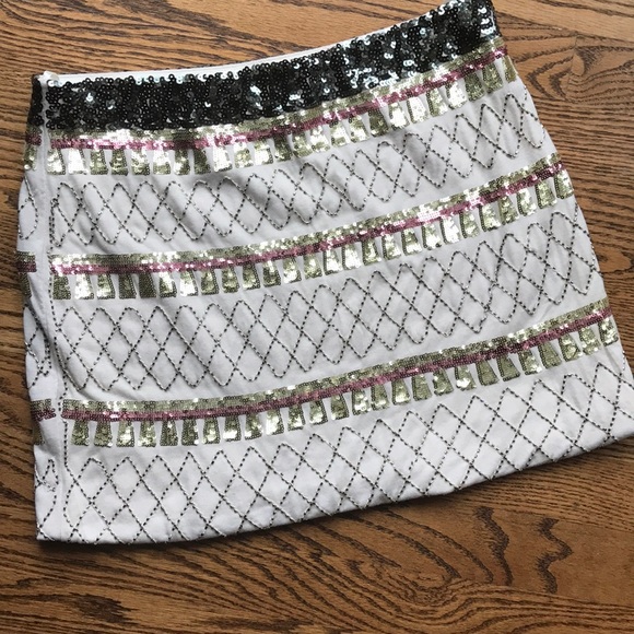 Freeway Sequin Mini Skirt - Picture 1 of 6